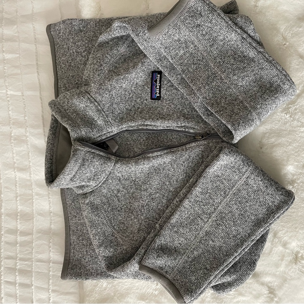 Lightly Used Patagonia Quarter Zip